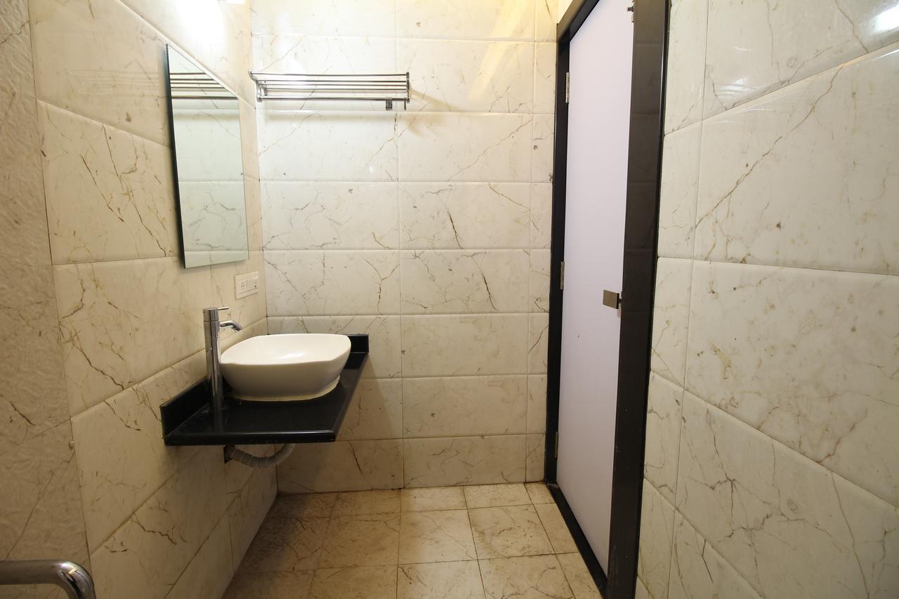 Hotel Sham Suman, Kolhapur- Opposite To Mahalaxmi Temple Luaran gambar